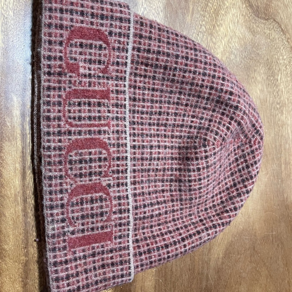 Gucci Red and Black Patterned Beanie